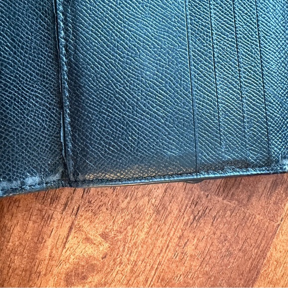 Coach Rehab Black Pebbled Leather Wallet - Picture 7 of 8